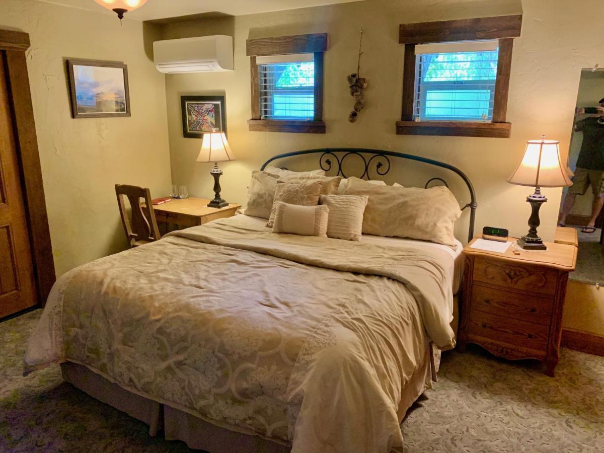 Forfriends Inn Wine Country Bed And Breakfast Санта Инез Екстериор снимка